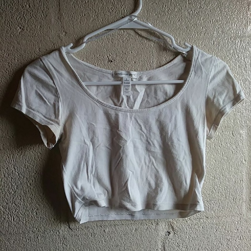 crop top